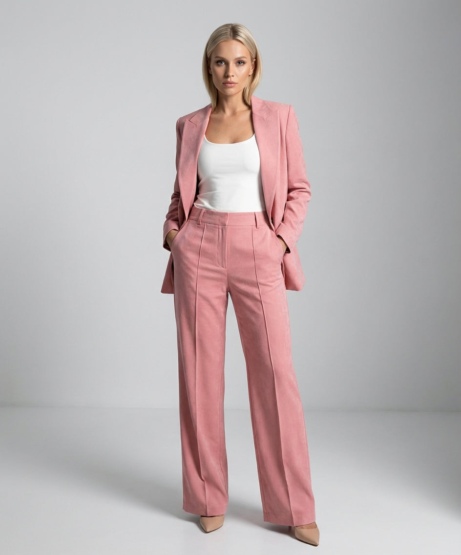 Elegancki Garnitur Damski Komplet z Akcesoriami - Wysoka Jakość i Komfort dla Stylowych Okazji 4