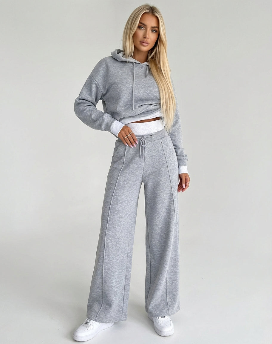Stylowy Zestaw Dresowy z Kapturem i Szerokimi Spodniami dla Kobiet | Komfortowy i Modny Look 3