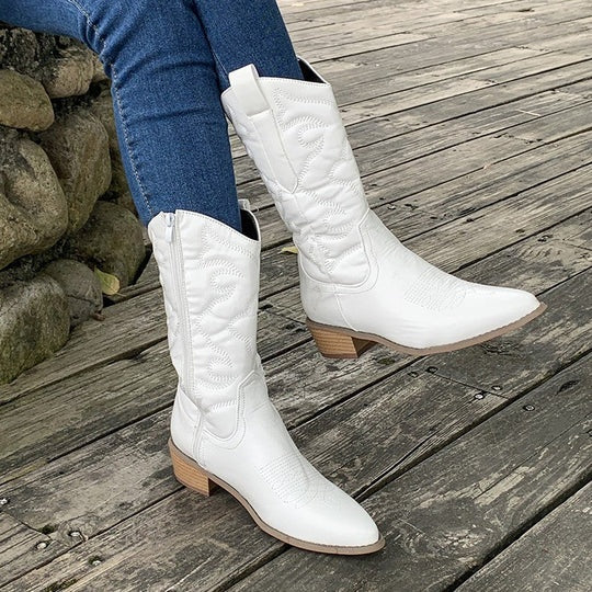 Kowbojki Damskie – Stylowe Wysokie Buty z Haftem w Stylu Western