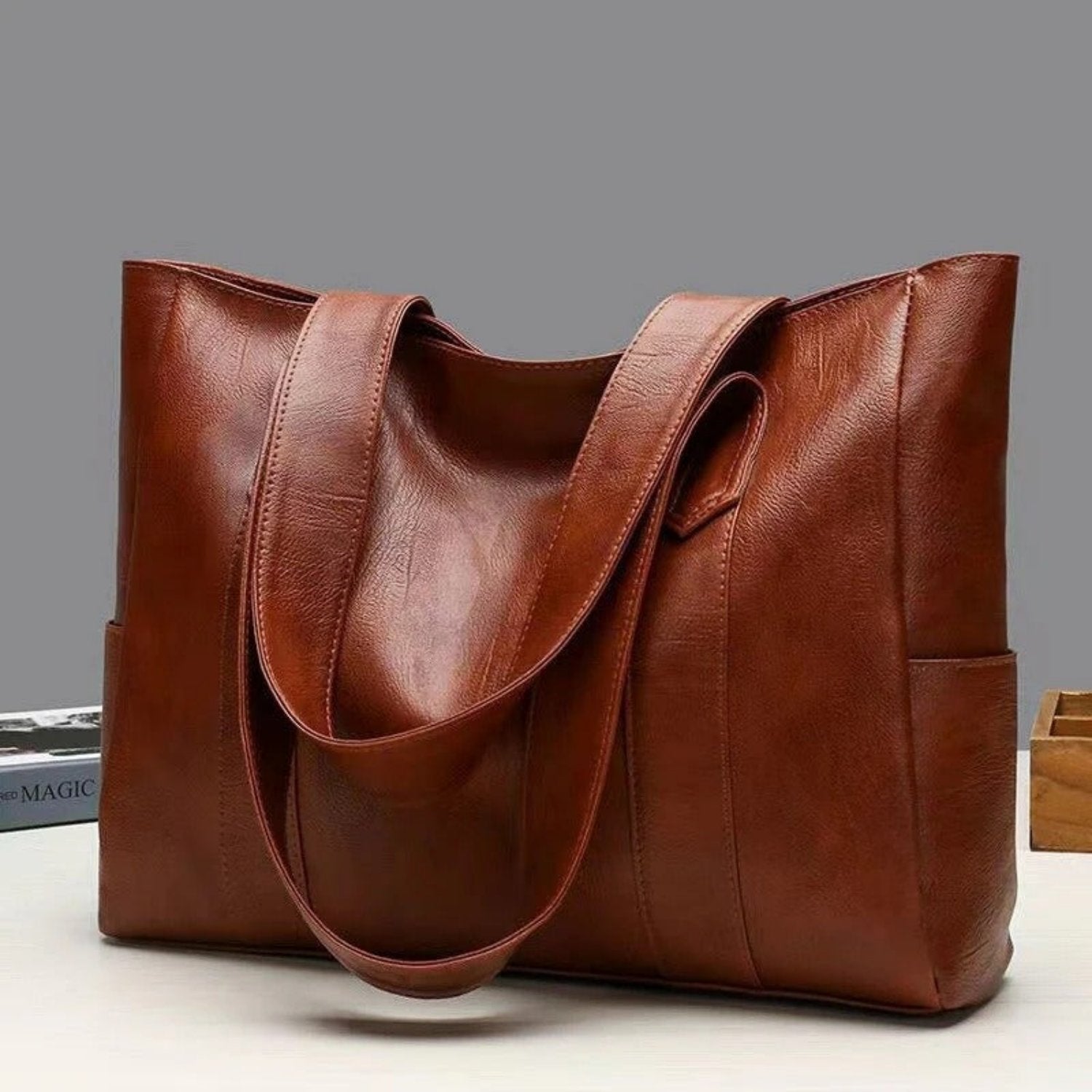 Elegancka Torba Tote Bag w Stylu Vintage z Przestronnym Wnętrzem dla Nowoczesnej Kobiety 3