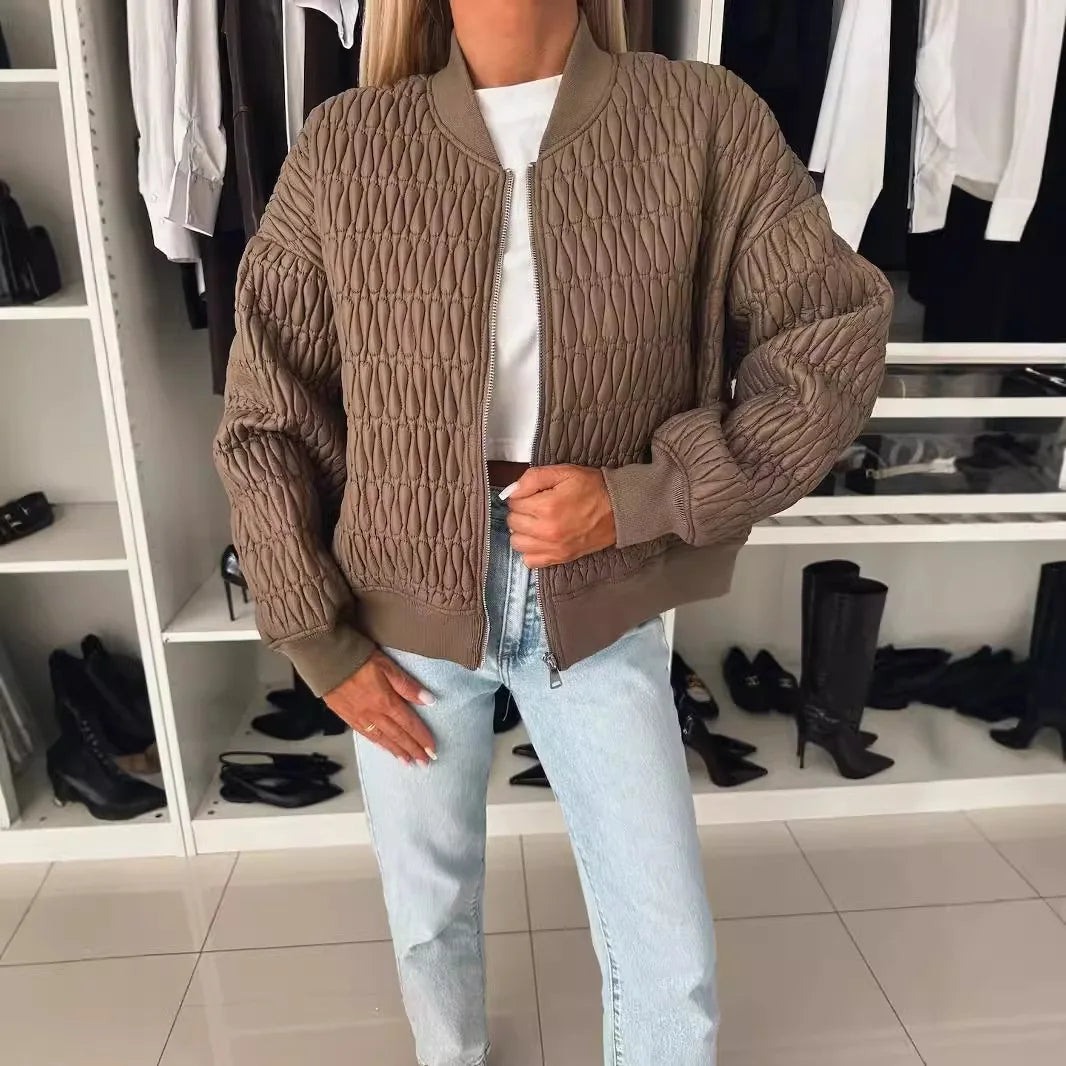 Karin | Damska Pikowana Bomberka z Zamkiem Błyskawicznym | Nowoczesny Styl i Komfort 5