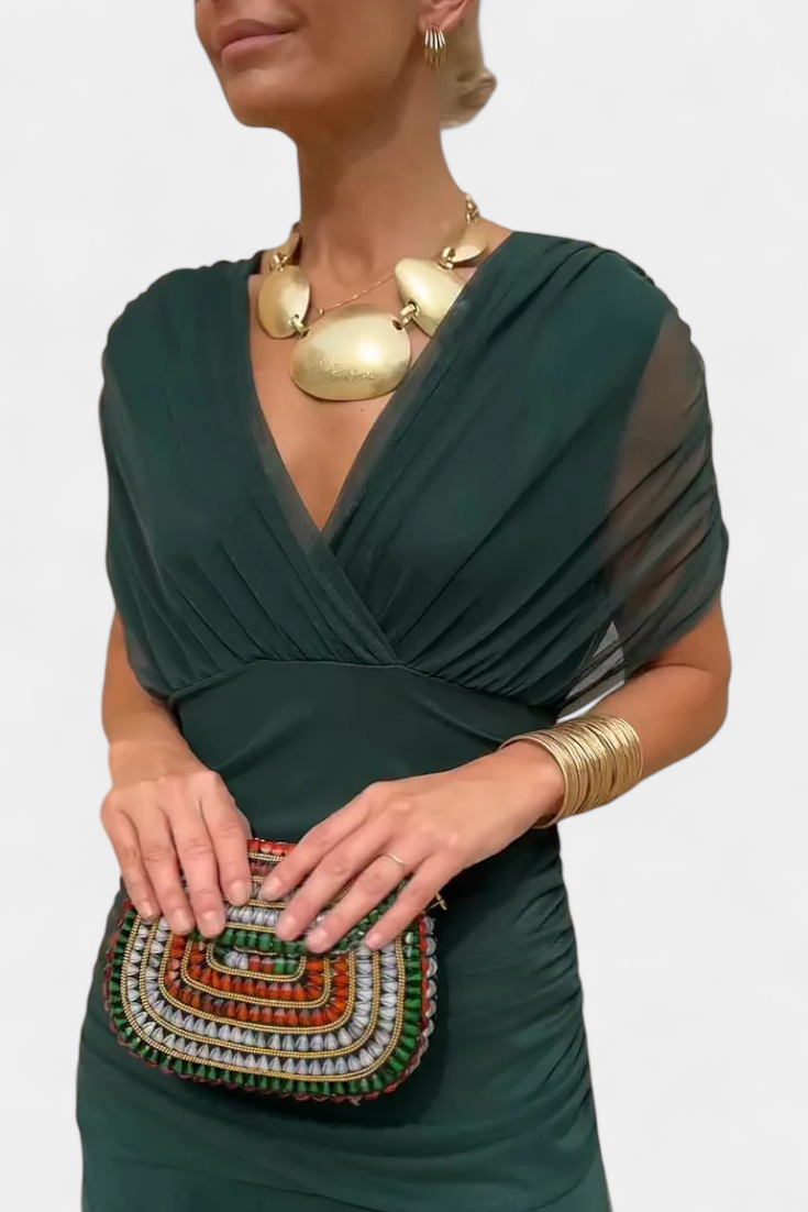 Eryzjasz | Sukienka Maxi z Dekoltem V i Kwiatowym Nadrukiem | Elegancka i Romantyczna na Każdą Okazję 12