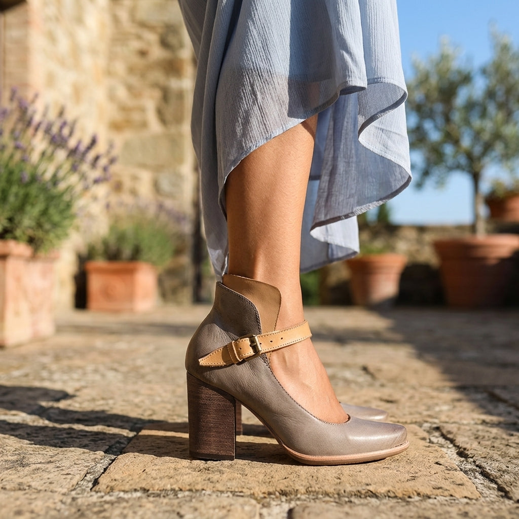 Laurie | Czarne Sandały na Obcasie – Eleganckie Sandały Damskie z Regulowanymi Paskami