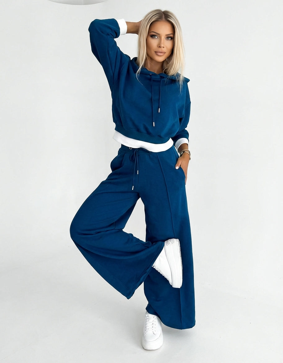 Stylowy Zestaw Dresowy z Kapturem i Szerokimi Spodniami dla Kobiet | Komfortowy i Modny Look 5