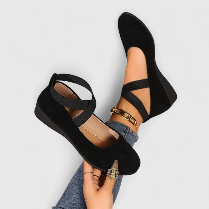 Jynna | Buty Ortopedyczne Damskie – Eleganckie Obuwie na Co Dzień z Doskonałą Amortyzacją