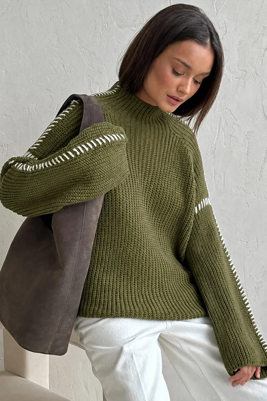 Damski Sweter Dzianinowy ze Szwami Ozdobnymi