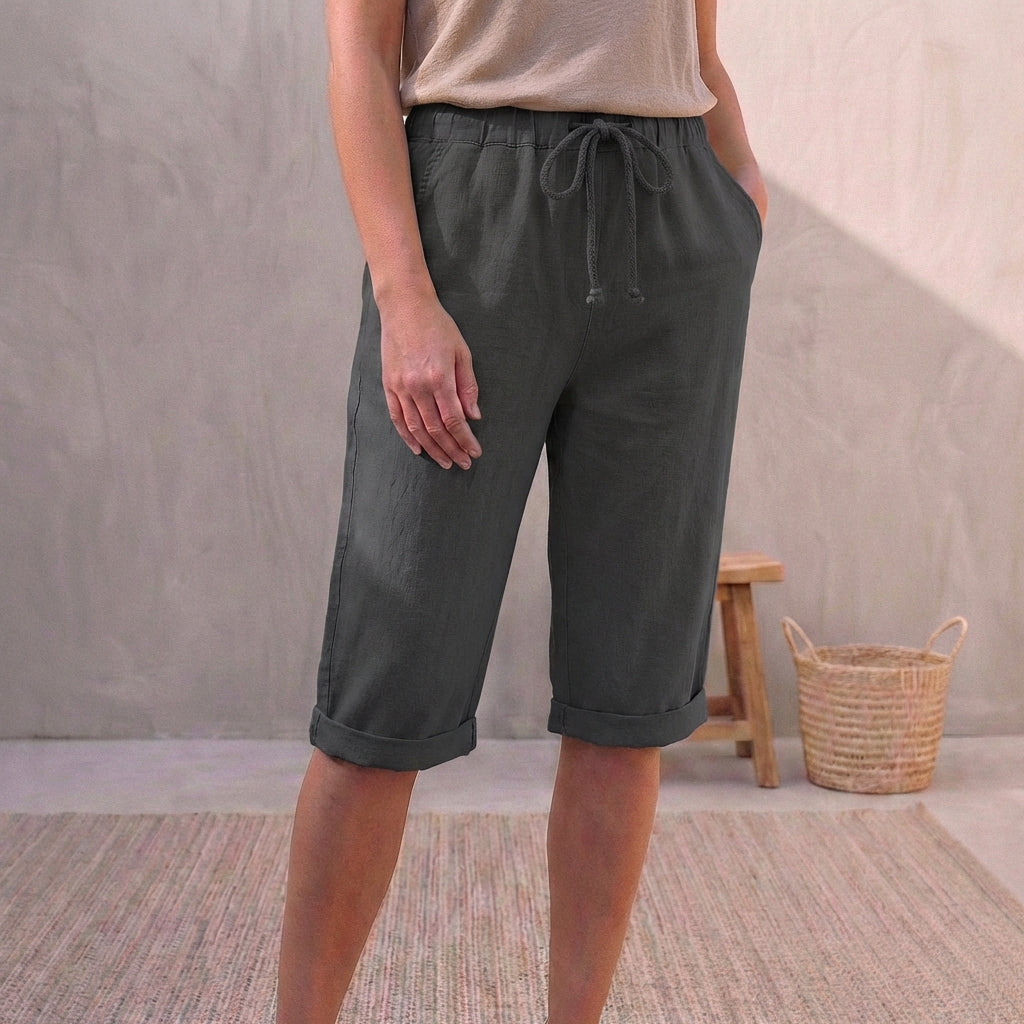 Lniane | Spodnie letnie damskie – Eleganckie spodnie capri z regulowaną talią 8