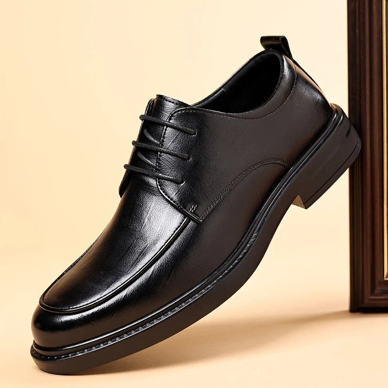 Buty męskie – Eleganckie skórzane derby z klasycznymi sznurowadłami w kolorze czarnym