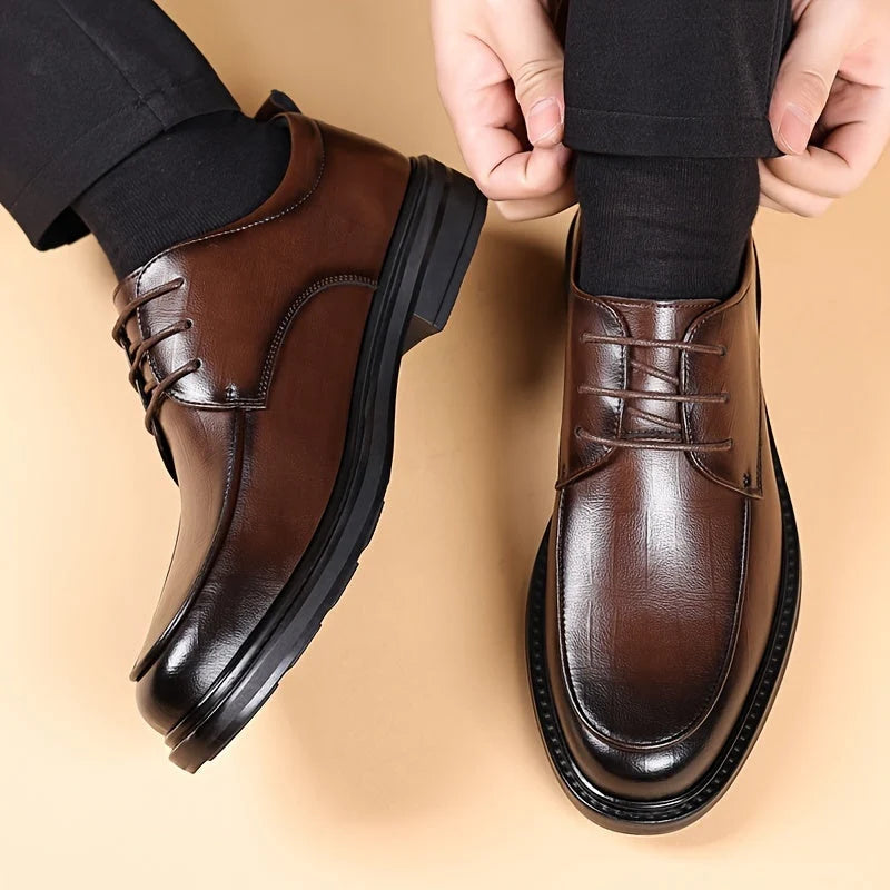 Buty męskie – Eleganckie skórzane derby z klasycznymi sznurowadłami w kolorze czarnym