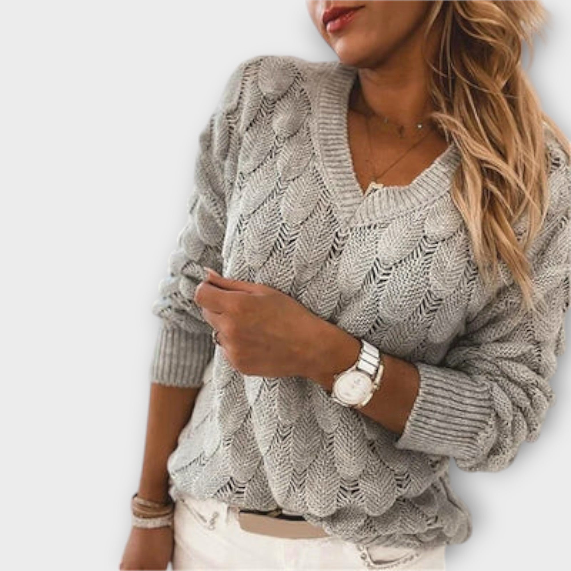 Noemier - Sweter z dekoltem w serek